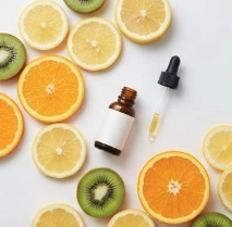 ビタミンCを含むレモンとオレンジ