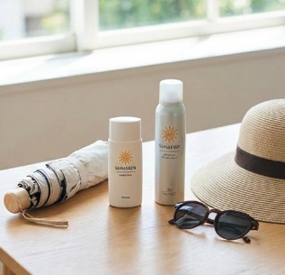 日焼け止めグッズ